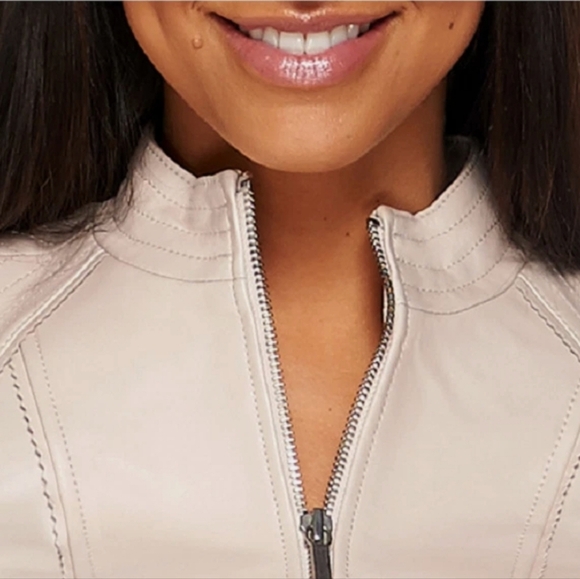 J. Jill Women's Light Cream Leather Jacket - Picture 3 of 11